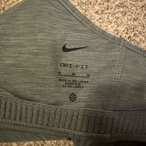 Nike Women's Victory Compression Bra | Medium | Smoke Grey - Picture 6 of 8